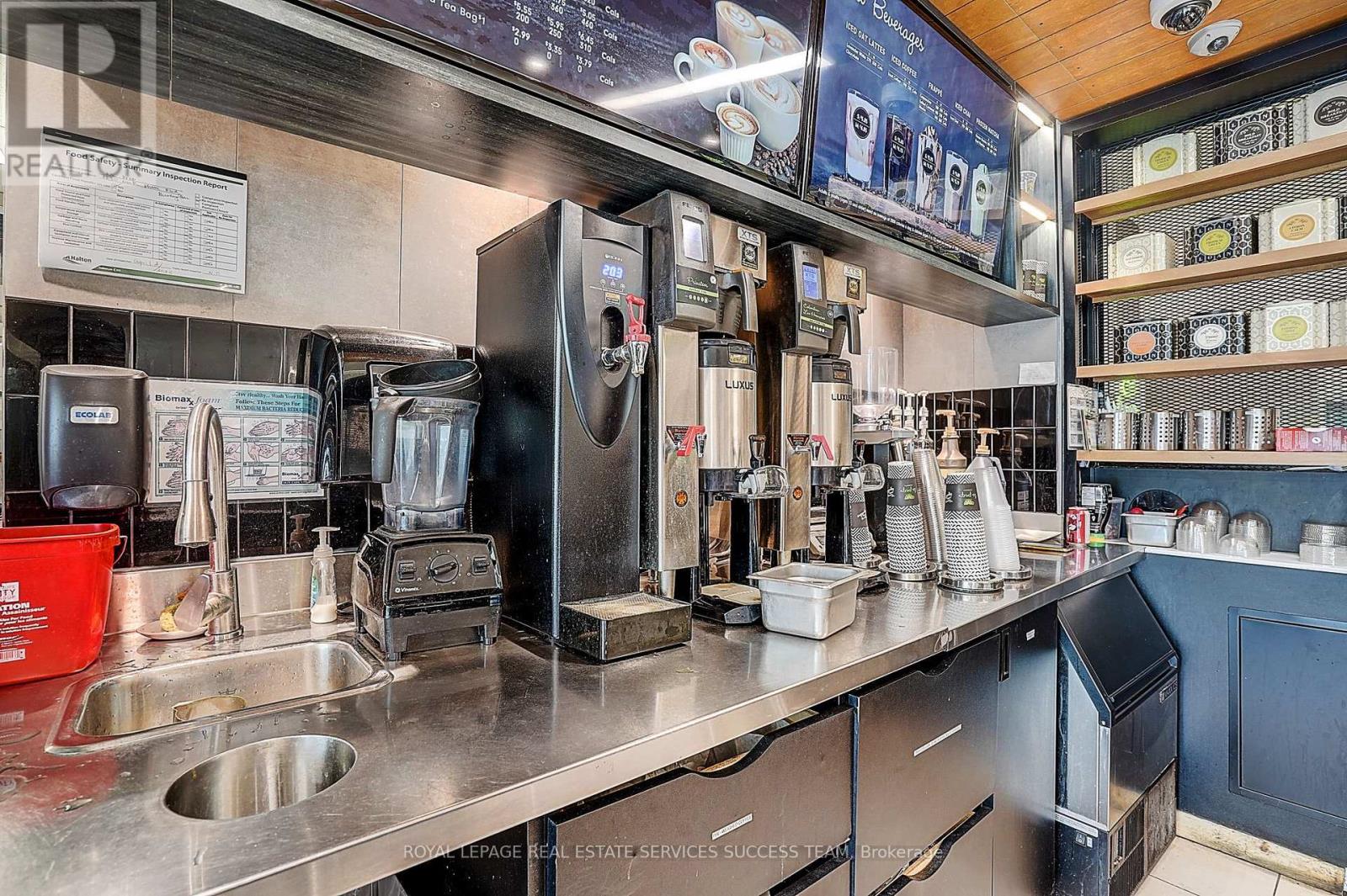 2b - 1230 North Shore Boulevard, Burlington, Ontario  L7S 1W7 - Photo 10 - W12986884