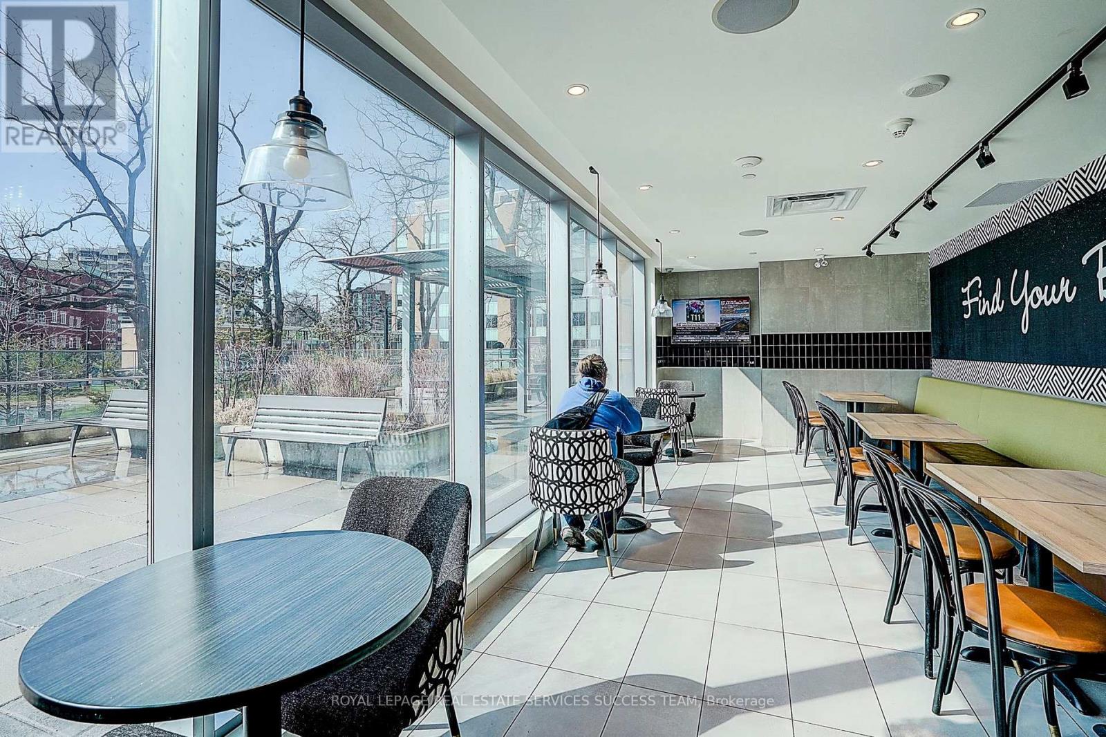 2b - 1230 North Shore Boulevard, Burlington, Ontario  L7S 1W7 - Photo 16 - W12986884