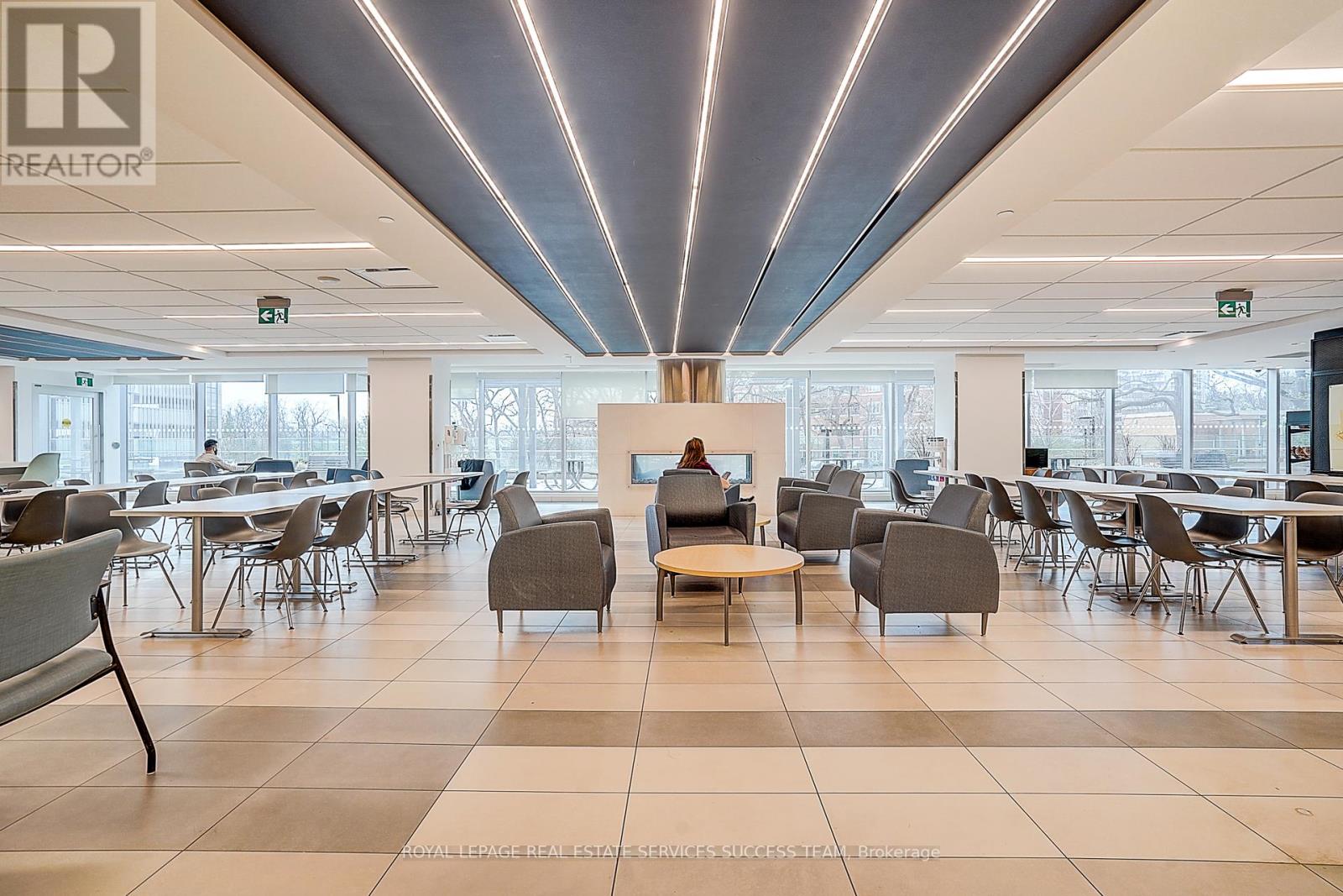 2b - 1230 North Shore Boulevard, Burlington, Ontario  L7S 1W7 - Photo 19 - W12986884