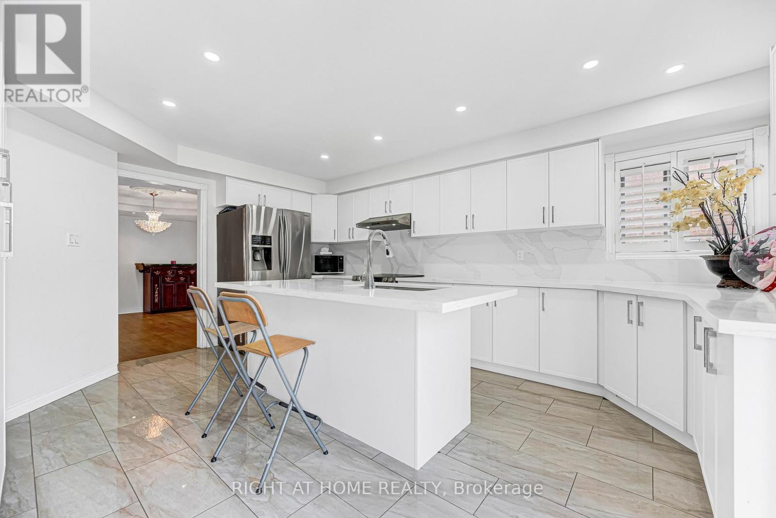 343 Bristol Road E, Mississauga, Ontario  L4Z 3V6 - Photo 13 - W12986894