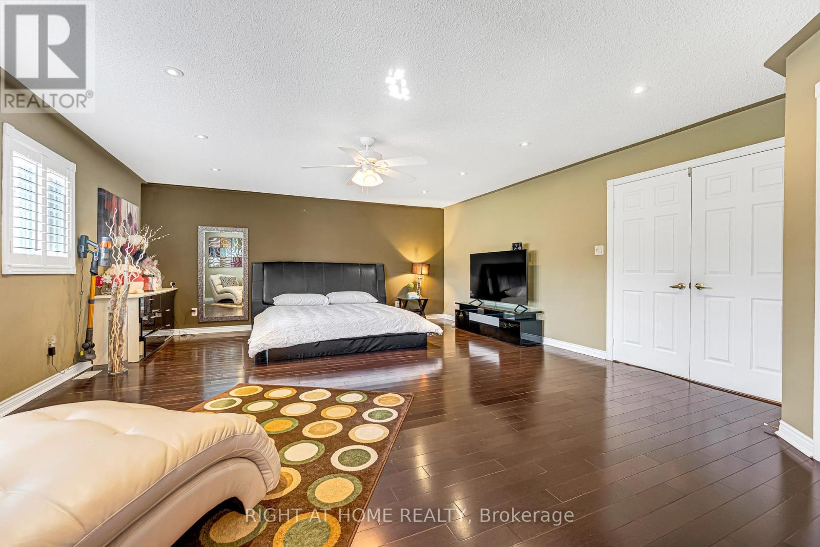 343 Bristol Road E, Mississauga, Ontario  L4Z 3V6 - Photo 34 - W12986894