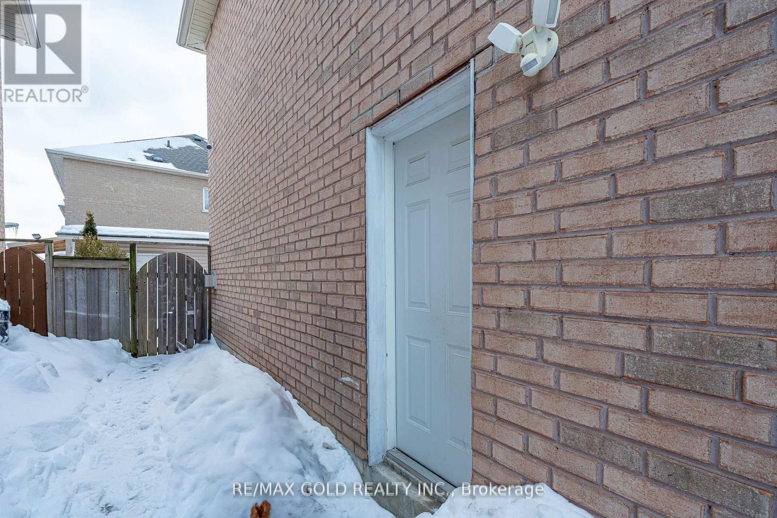 46 Egypt Drive, Brampton, Ontario  L6R 2T9 - Photo 39 - W12986896