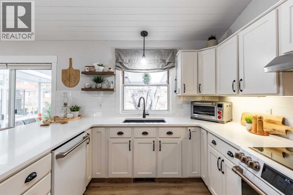 8 Ross View Bay SE, Medicine Hat, Alberta  T1B 3H9 - Photo 14 - A2297423