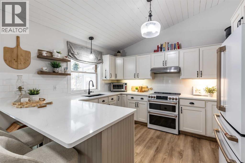 8 Ross View Bay SE, Medicine Hat, Alberta  T1B 3H9 - Photo 13 - A2297423