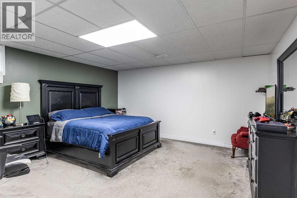 8 Ross View Bay SE, Medicine Hat, Alberta  T1B 3H9 - Photo 41 - A2297423