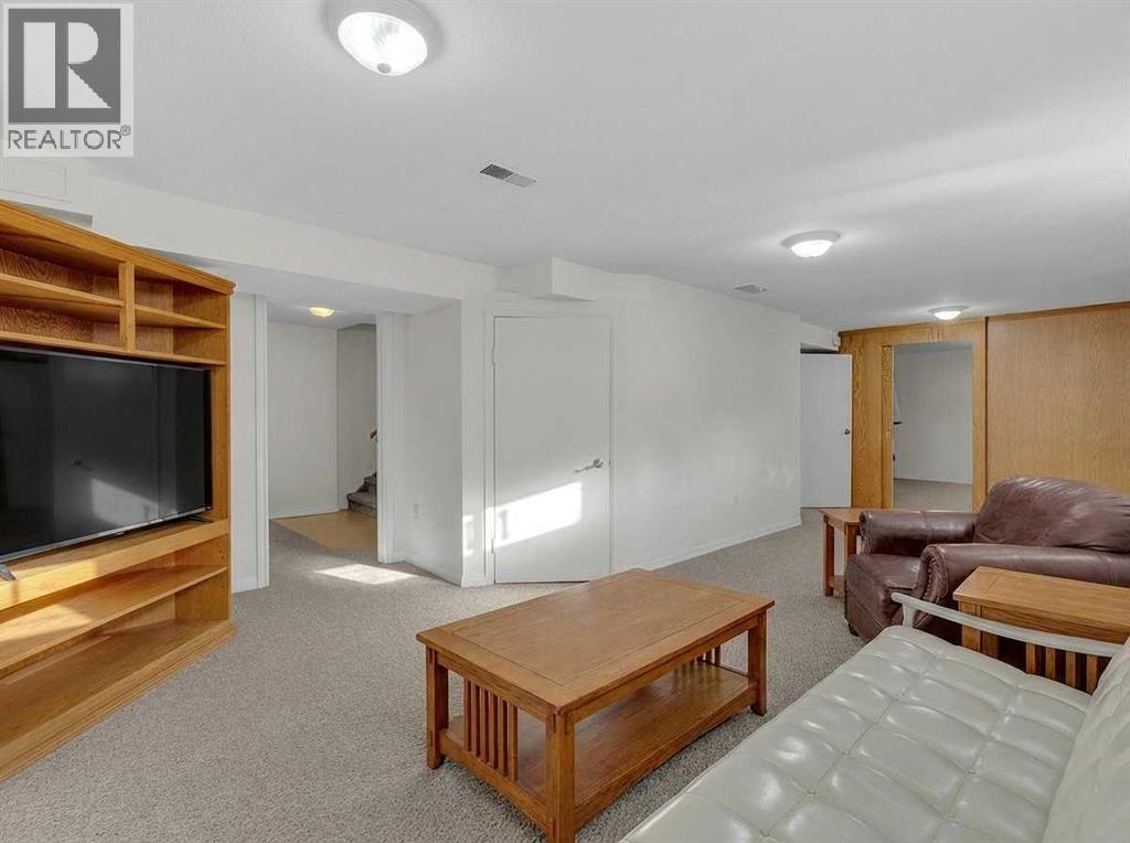 5934 41 Streetcrescent, Red Deer, Alberta  T4N 1B7 - Photo 19 - A2297336