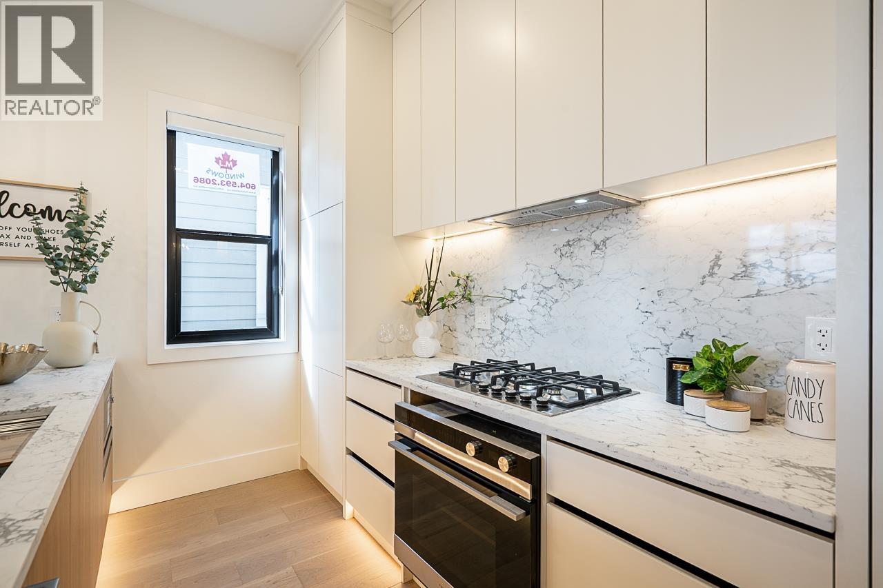 2 4875 Albert Street, Burnaby, British Columbia  V5C 2H4 - Photo 11 - R3110016