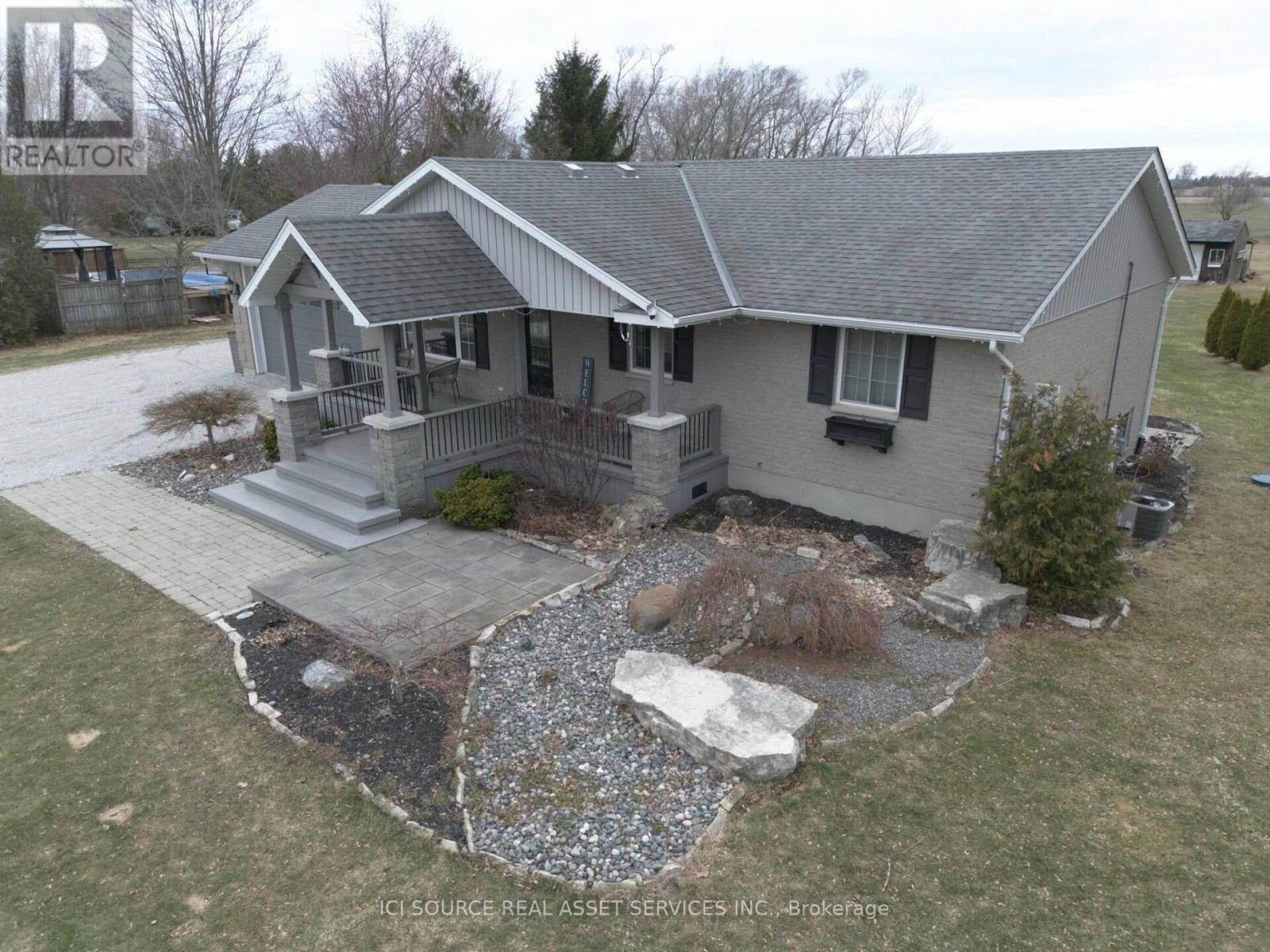 4635 Kettle Lane, Enniskillen, Ontario  N0N 1R0 - Photo 3 - X12986870