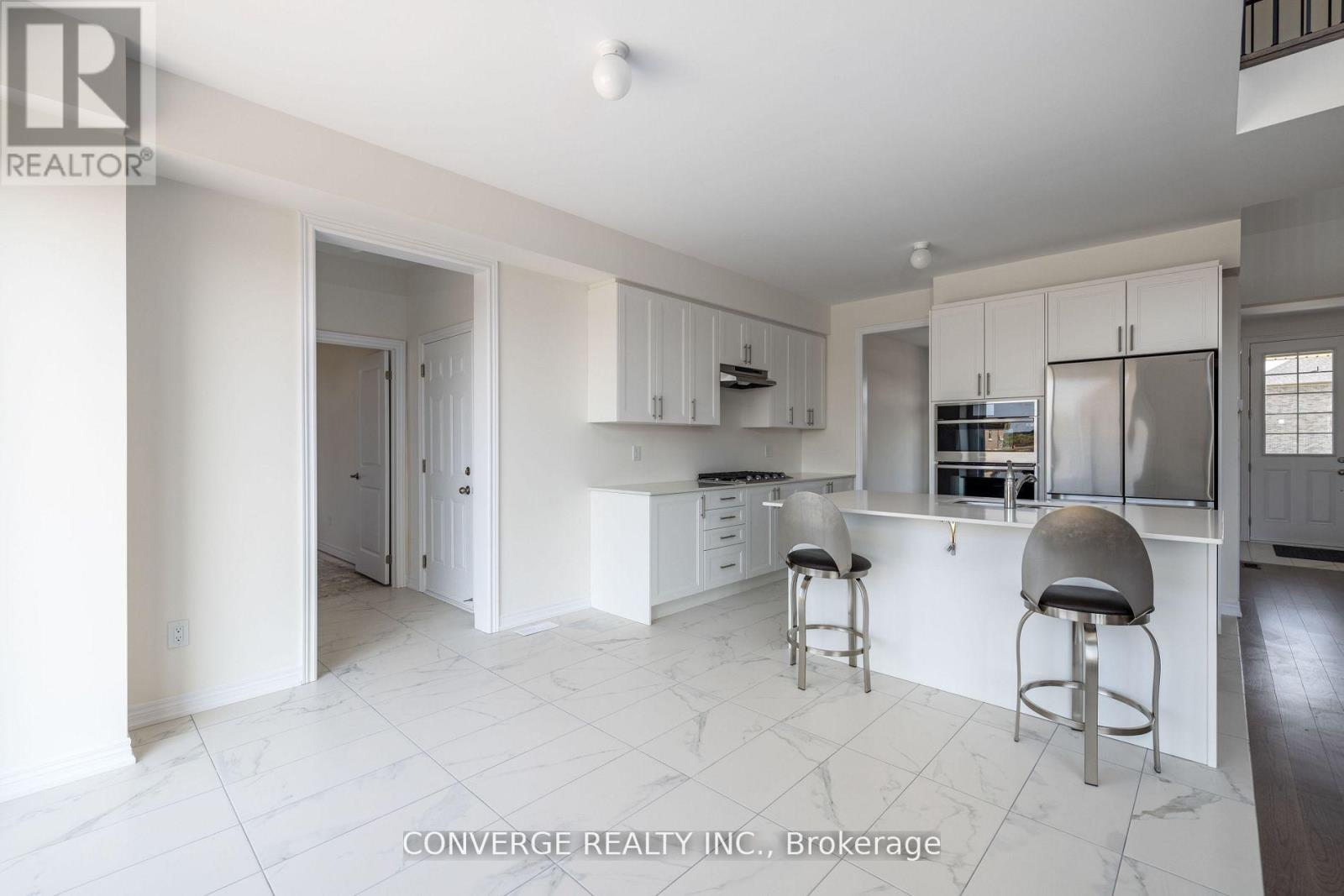 11 Skyvue Crescent, Quinte West, Ontario  K0K 1L0 - Photo 3 - X12986878