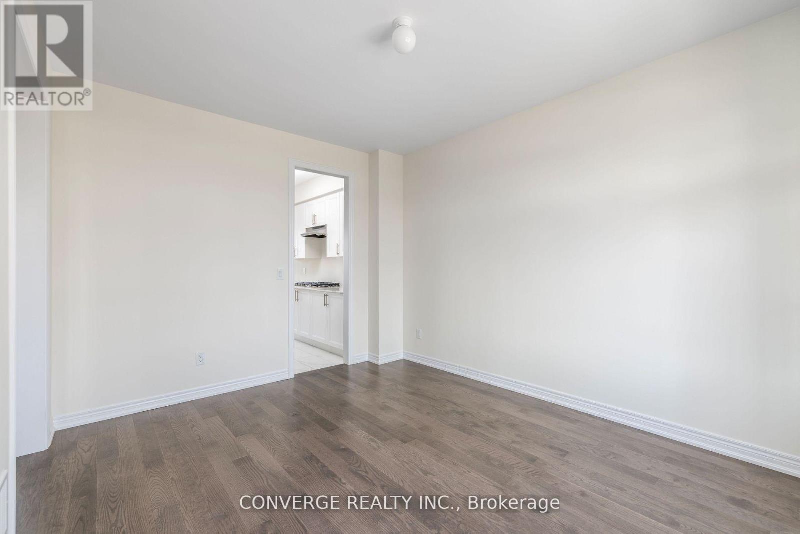 11 Skyvue Crescent, Quinte West, Ontario  K0K 1L0 - Photo 9 - X12986878