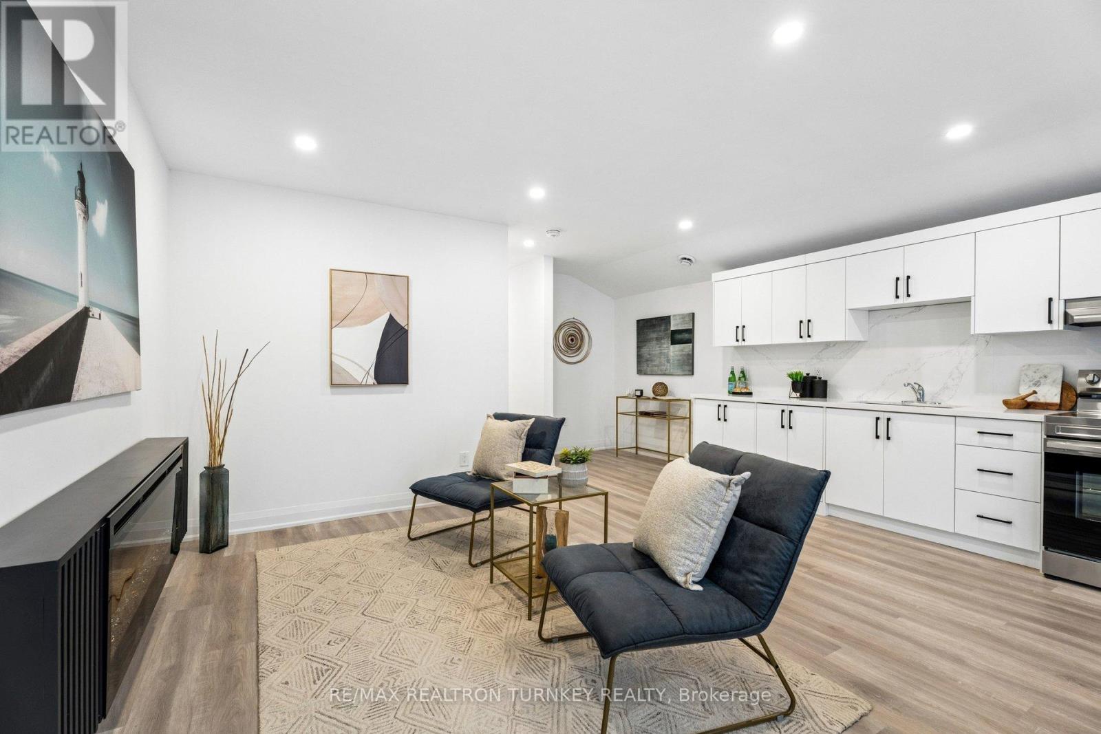 271 Main Street N, Uxbridge, Ontario  L9P 1R9 - Photo 40 - N12881326