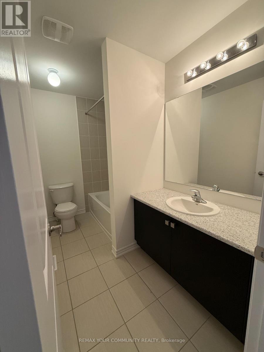 39 Tamworth Terrace, Barrie, Ontario  L9S 2Z8 - Photo 9 - S12960370