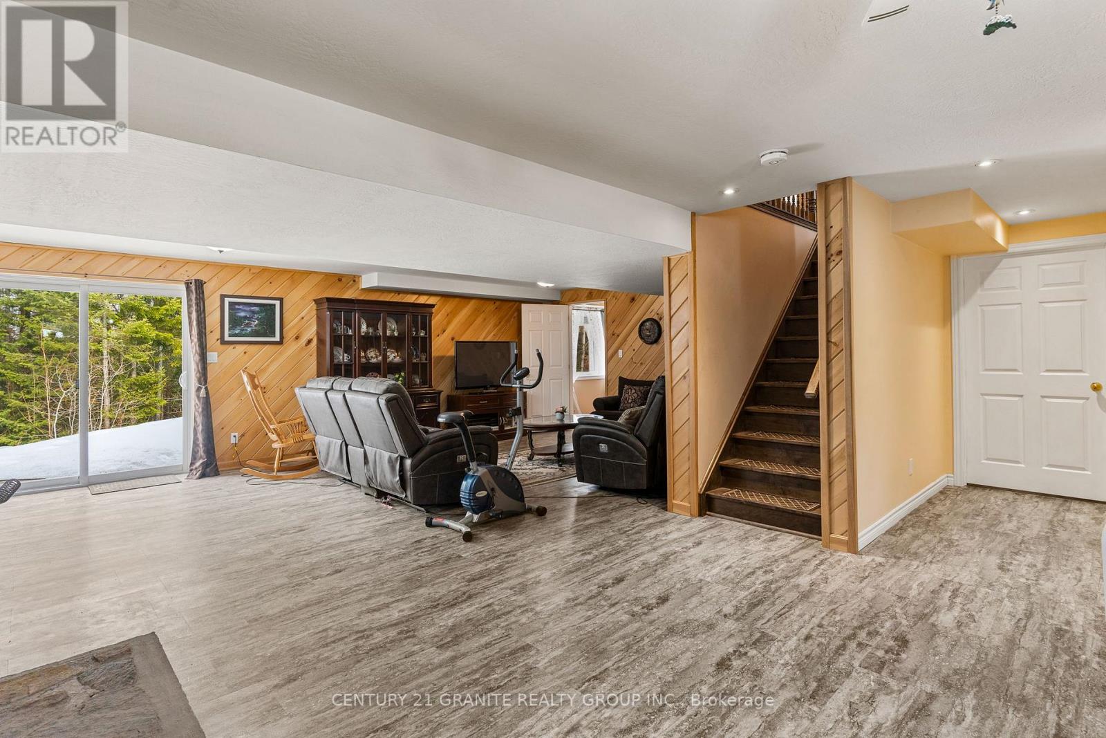 818 Williams Lake Road, Hastings Highlands, Ontario  K0L 1C0 - Photo 21 - X12986806