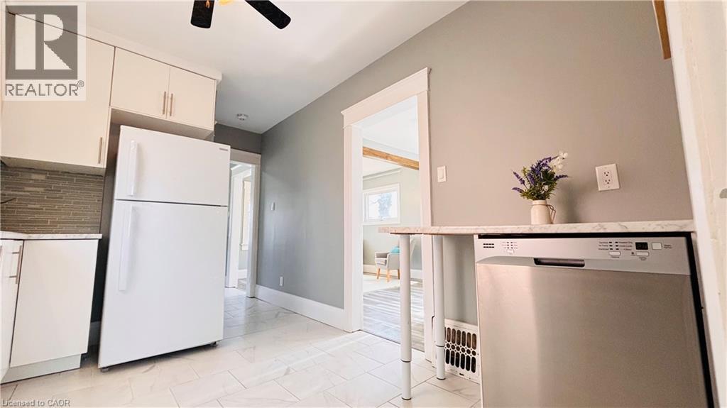 138 Glasgow Street, Kitchener, Ontario  N2G 2G9 - Photo 10 - 40819499