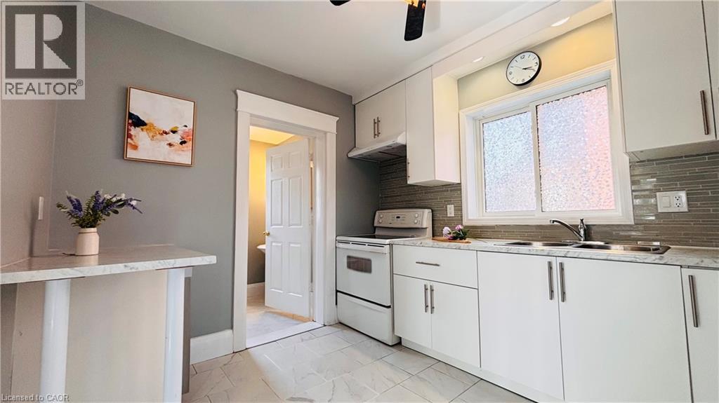 138 Glasgow Street, Kitchener, Ontario  N2G 2G9 - Photo 9 - 40819499