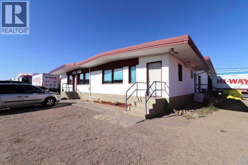 666 15 Street SW, Medicine Hat, Alberta