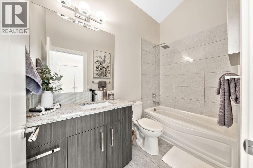 1126 40 Street SW, Calgary, Alberta  T3C 1W6 - Photo 19 - A2296539