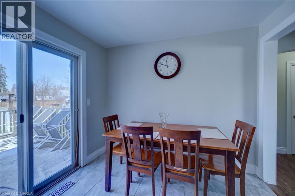 214 Grand Street, Brantford, Ontario  N3R 4C3 - Photo 16 - 40806418