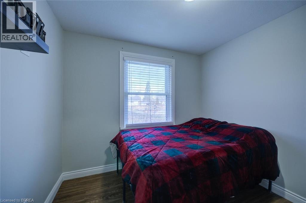 214 Grand Street, Brantford, Ontario  N3R 4C3 - Photo 22 - 40806418