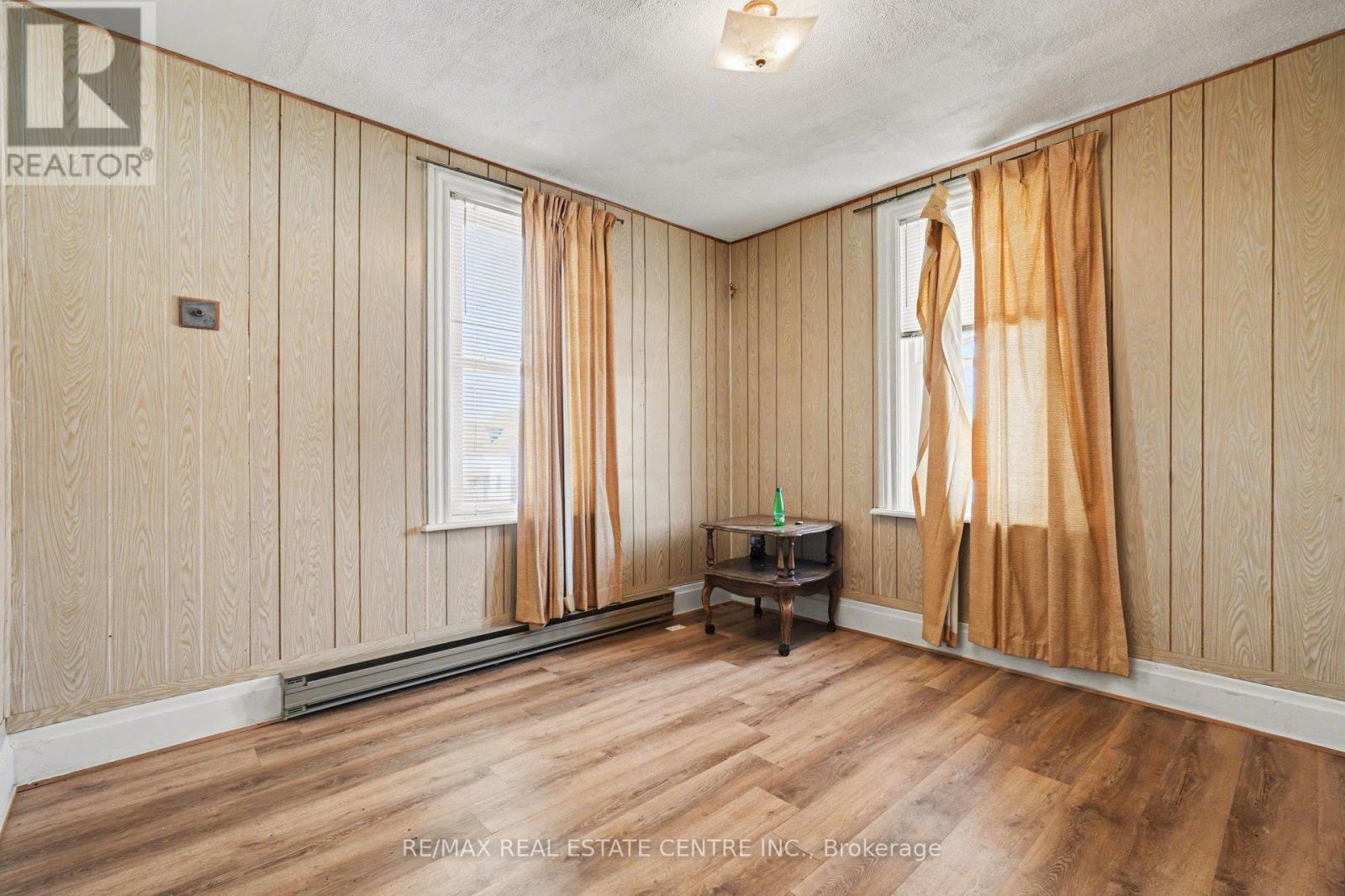 84 Bank Street N, Renfrew, Ontario  K7V 2E2 - Photo 10 - X12980252