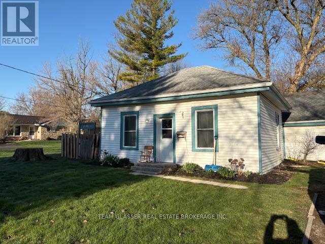 269 Richmond Street, North Middlesex, Ontario  N0M 2K0 - Photo 13 - X12743340