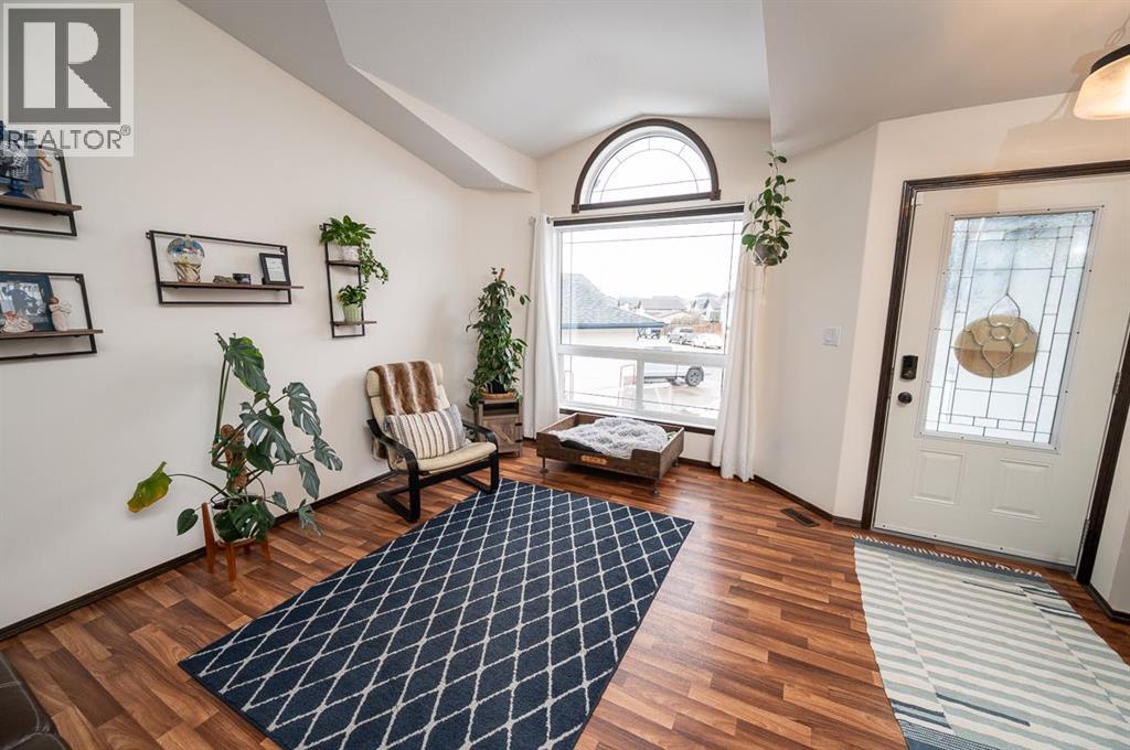 22 Sparrow Close, Blackfalds, Alberta  T4M 0K6 - Photo 3 - A2299205