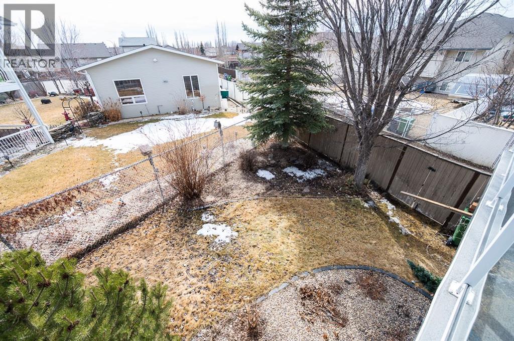 60 Daniel Close, Red Deer, Alberta  T4R 3M3 - Photo 33 - A2300273