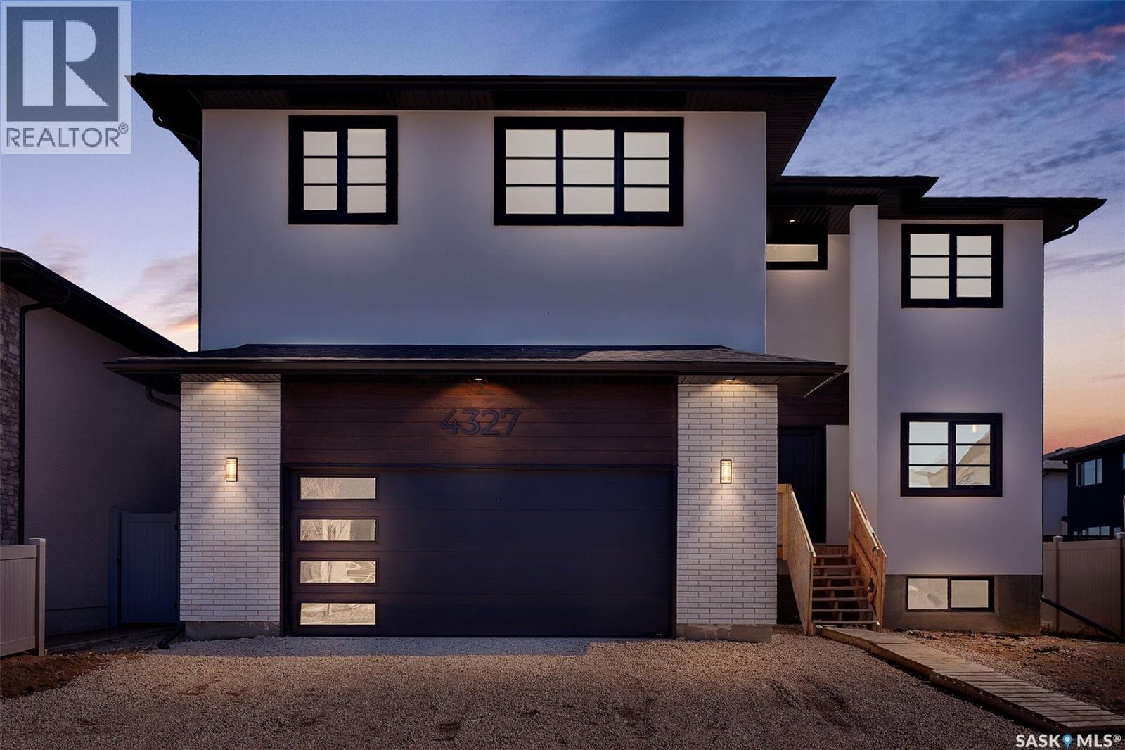 4327 Wild Rose DRIVE, Regina, Saskatchewan