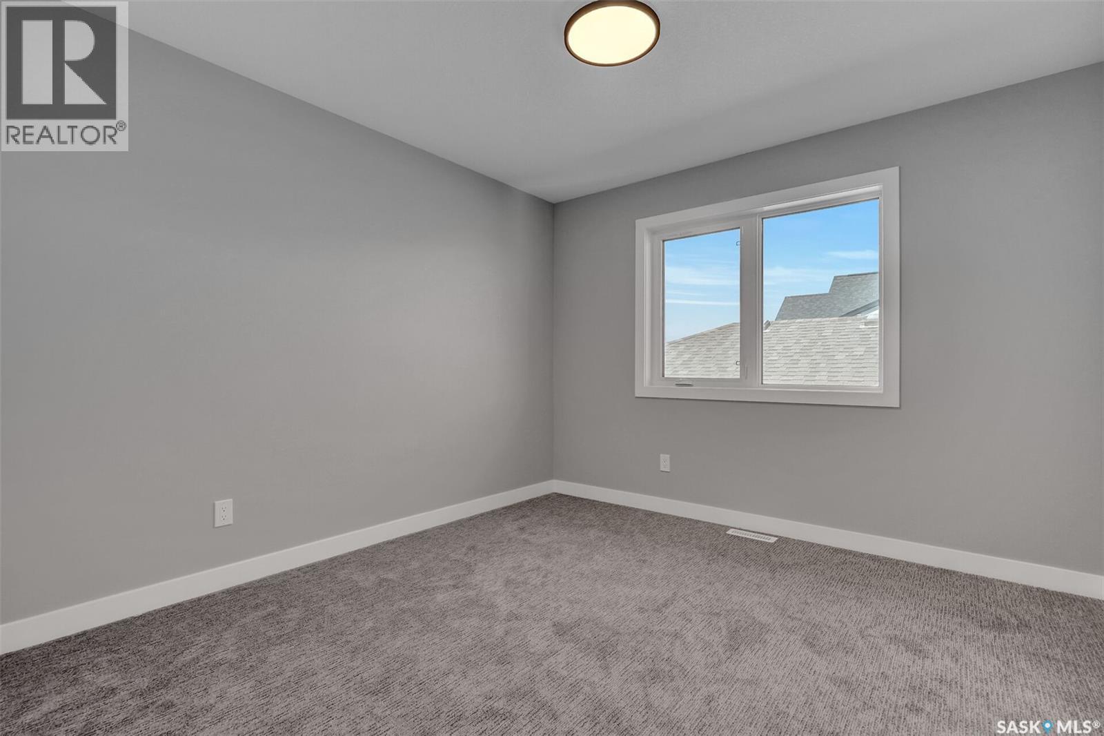 4327 Wild Rose Drive, Regina, Saskatchewan  S4V 3V6 - Photo 21 - SK031956