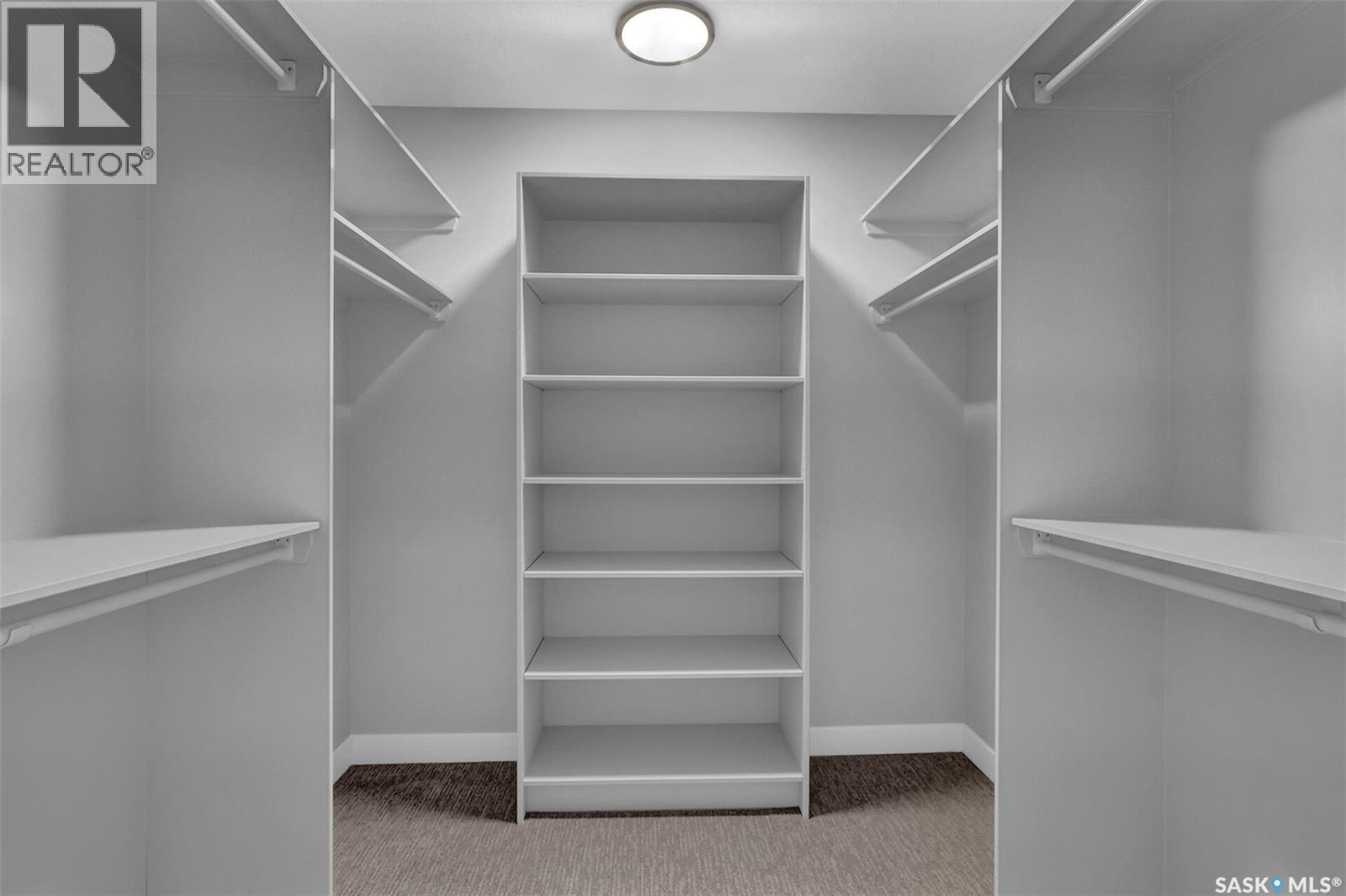 4327 Wild Rose Drive, Regina, Saskatchewan  S4V 3V6 - Photo 34 - SK031956