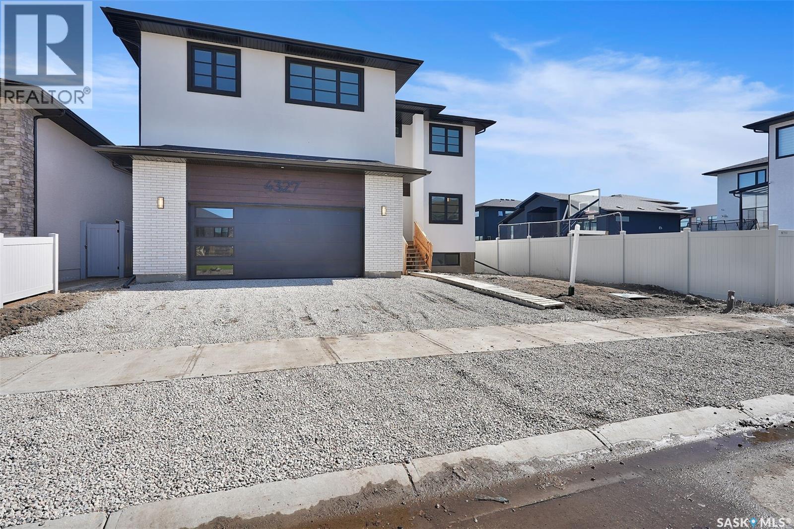 4327 Wild Rose Drive, Regina, Saskatchewan  S4V 3V6 - Photo 25 - SK031956