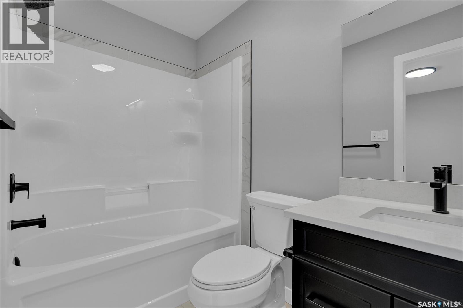 4327 Wild Rose Drive, Regina, Saskatchewan  S4V 3V6 - Photo 17 - SK031956