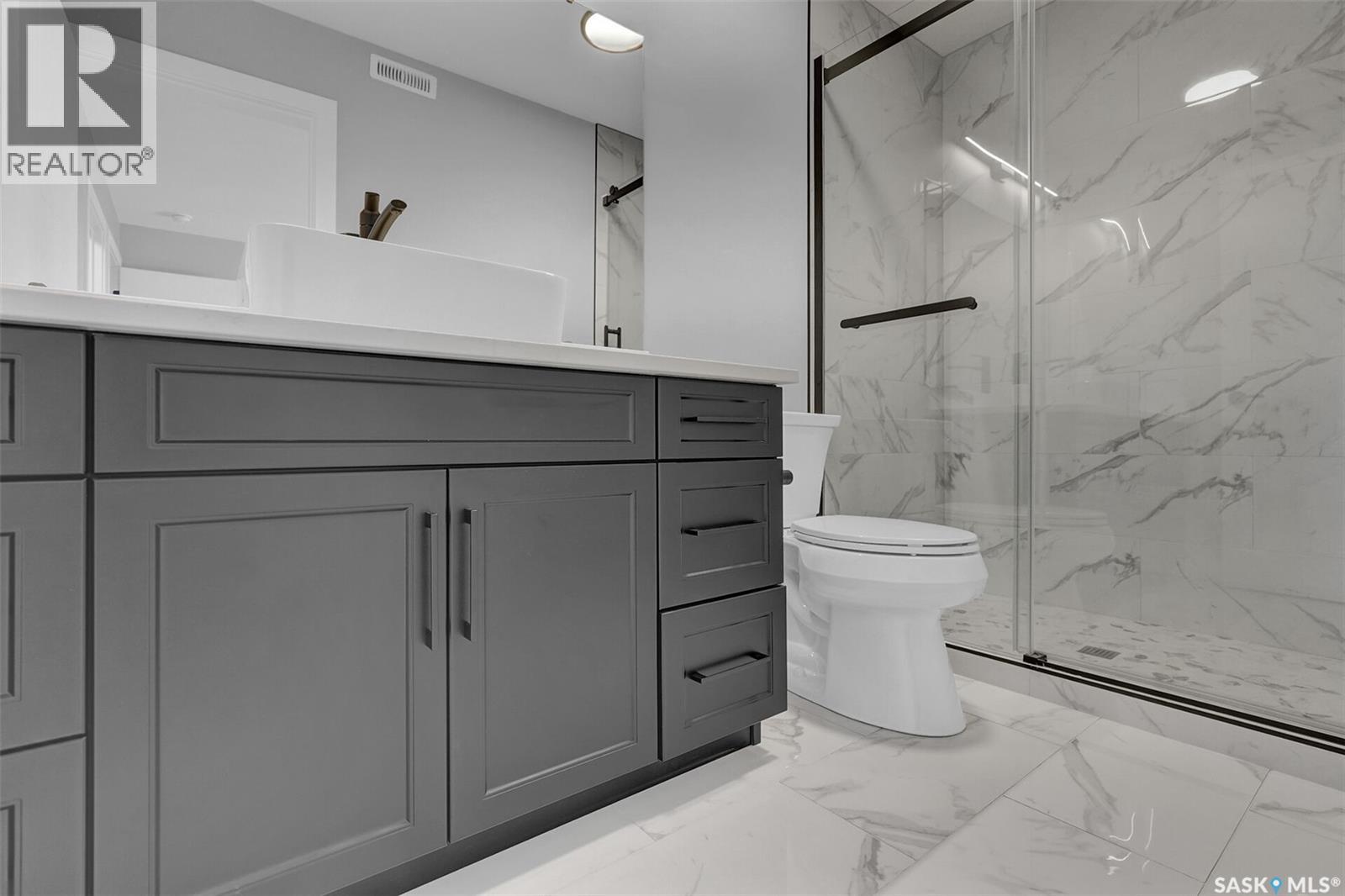 4327 Wild Rose Drive, Regina, Saskatchewan  S4V 3V6 - Photo 18 - SK031956