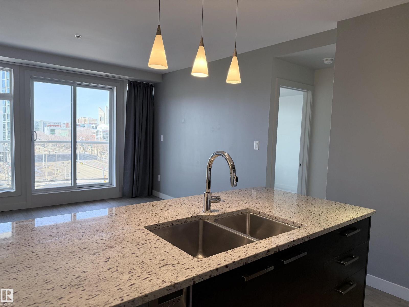 #501 10388 105 St Nw, Edmonton, Alberta  T5J 0C2 - Photo 9 - E4477635