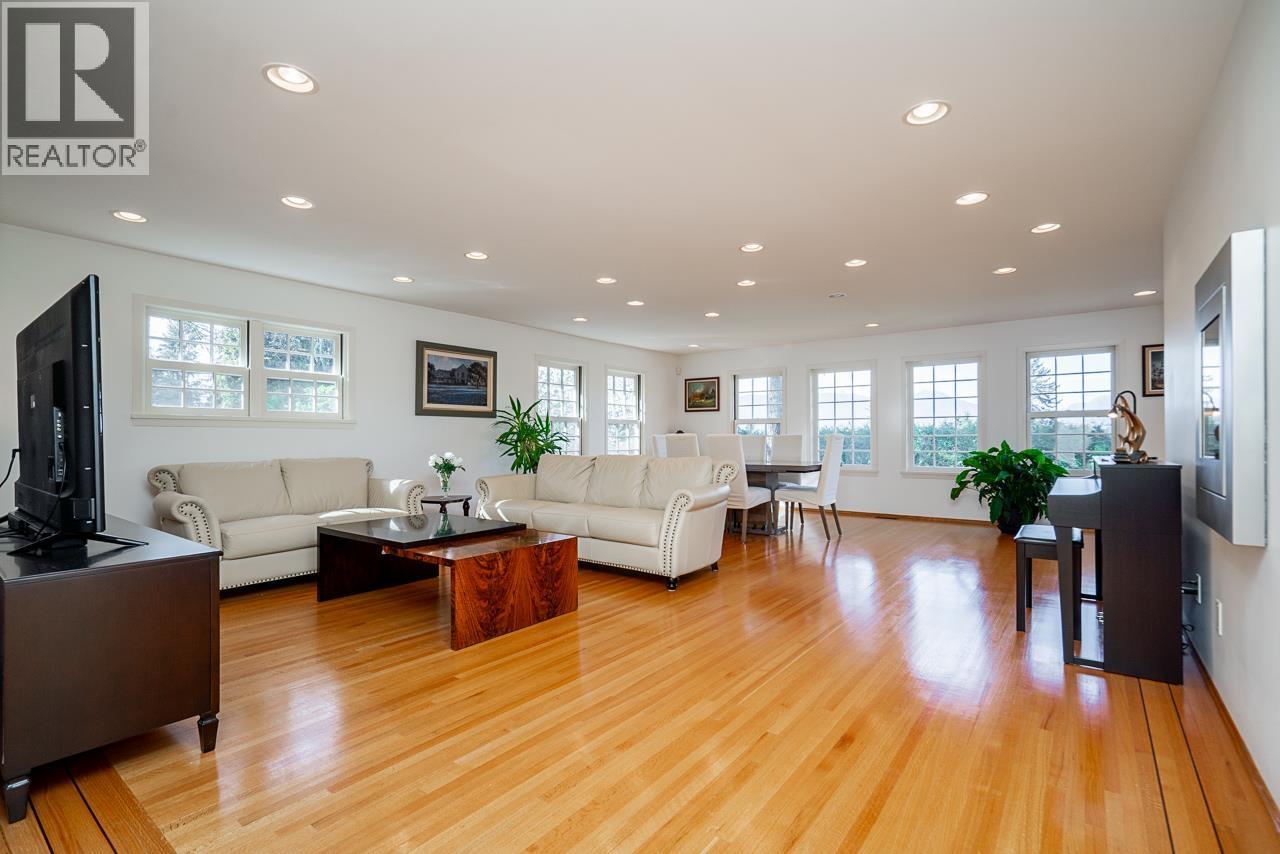 21489 Cherry Place, Maple Ridge, British Columbia  V2X 4L5 - Photo 7 - R3109924