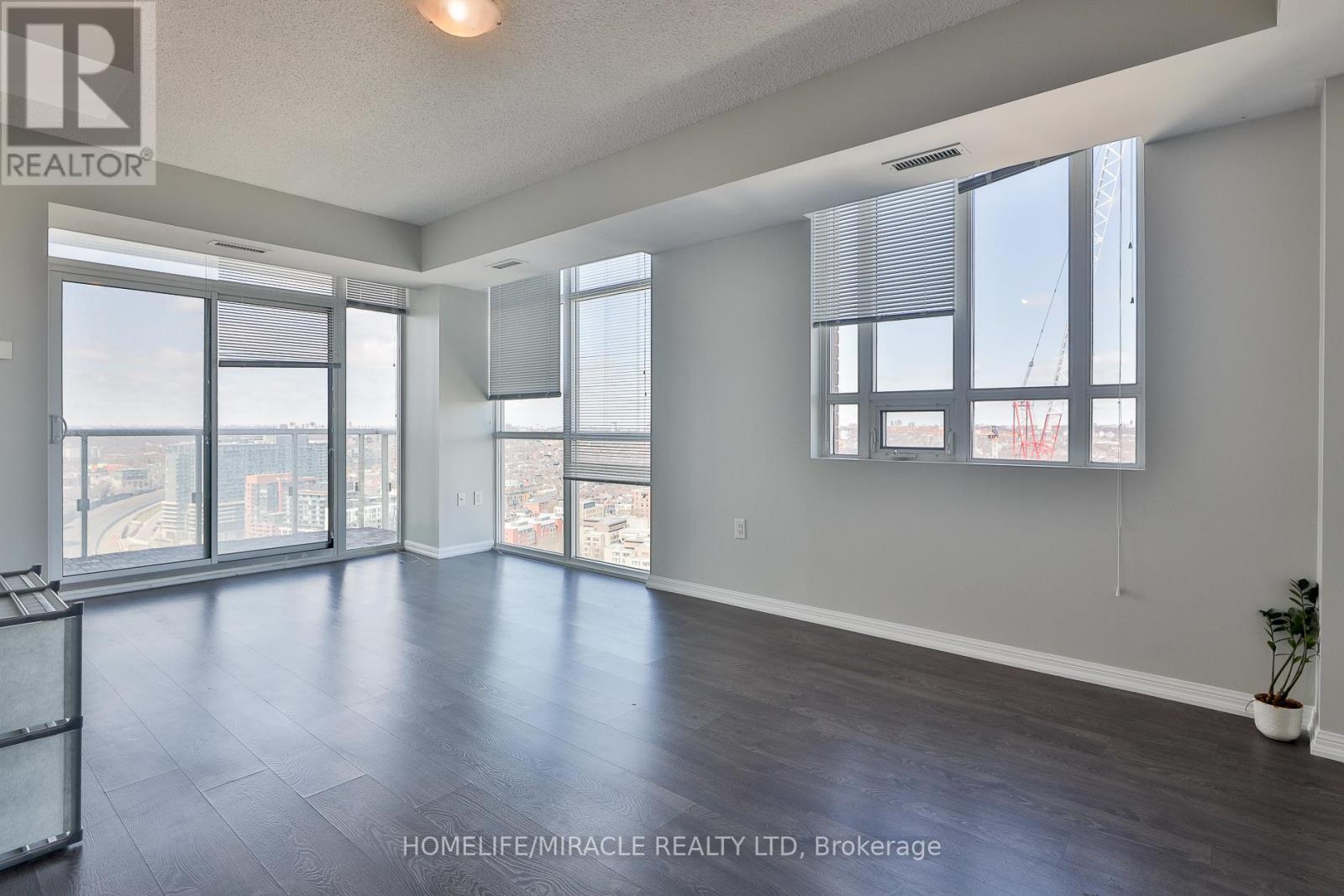 2815 - 125 Western Battery Road, Toronto, Ontario  M6K 3R8 - Photo 30 - C12982944