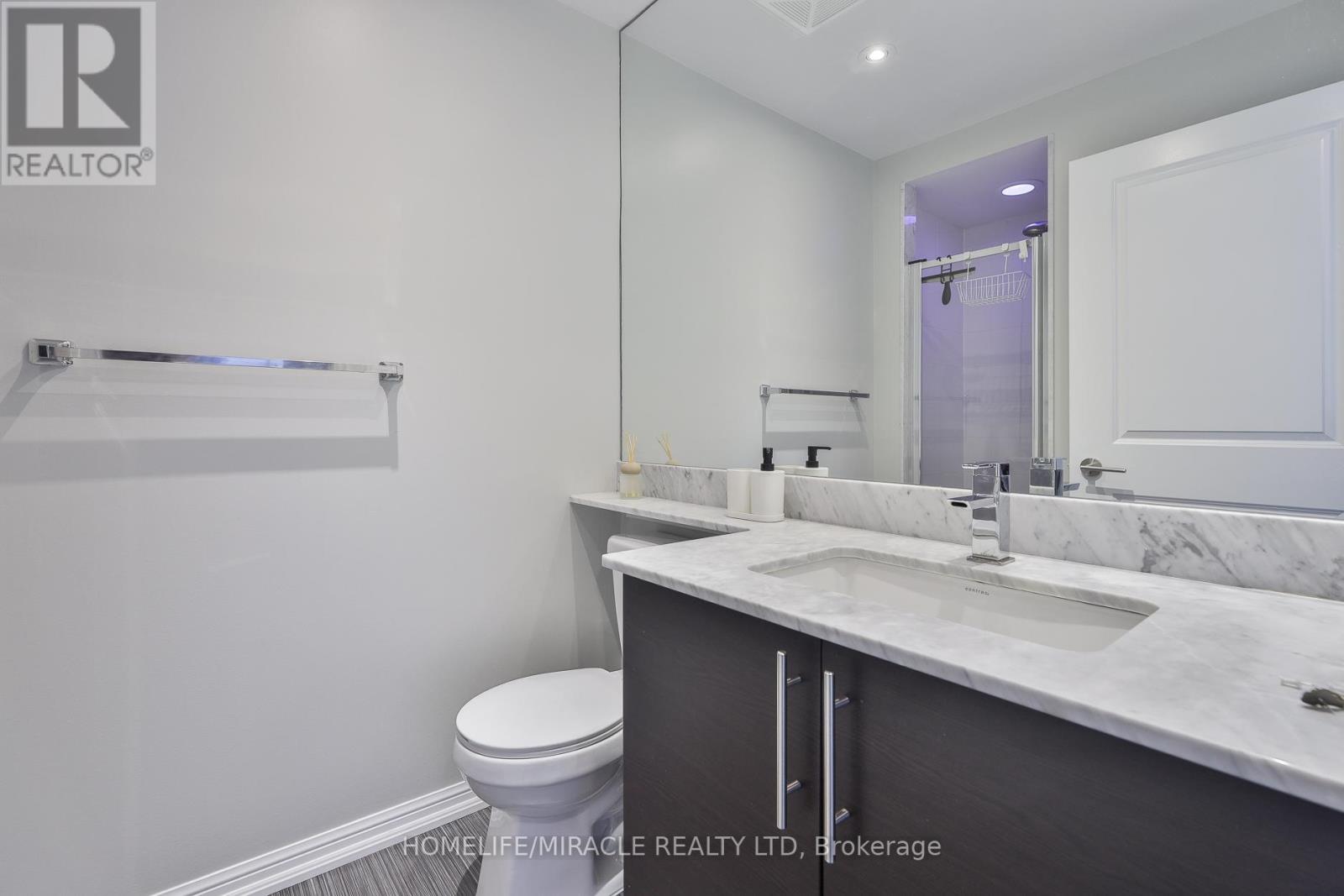 2815 - 125 Western Battery Road, Toronto, Ontario  M6K 3R8 - Photo 9 - C12982944