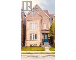 22 TROYER AVENUE, Toronto, Ontario