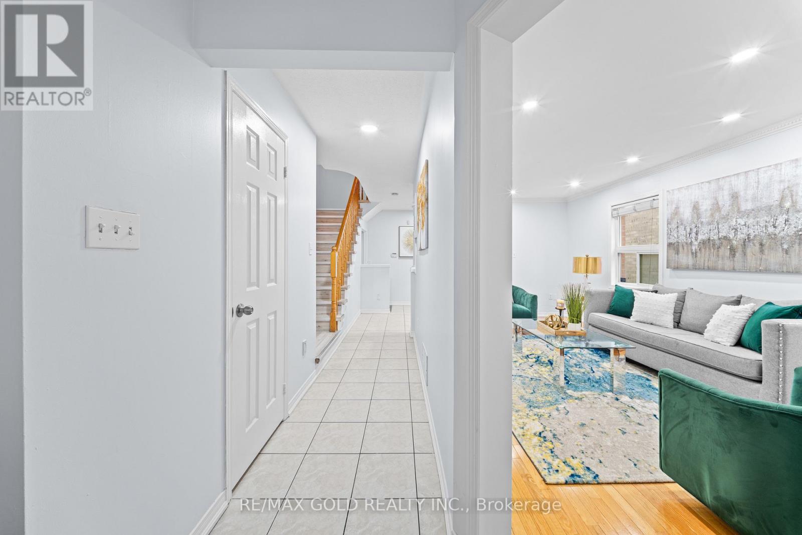 15 Revelstoke Place, Brampton, Ontario  L6R 3G3 - Photo 20 - W12986292