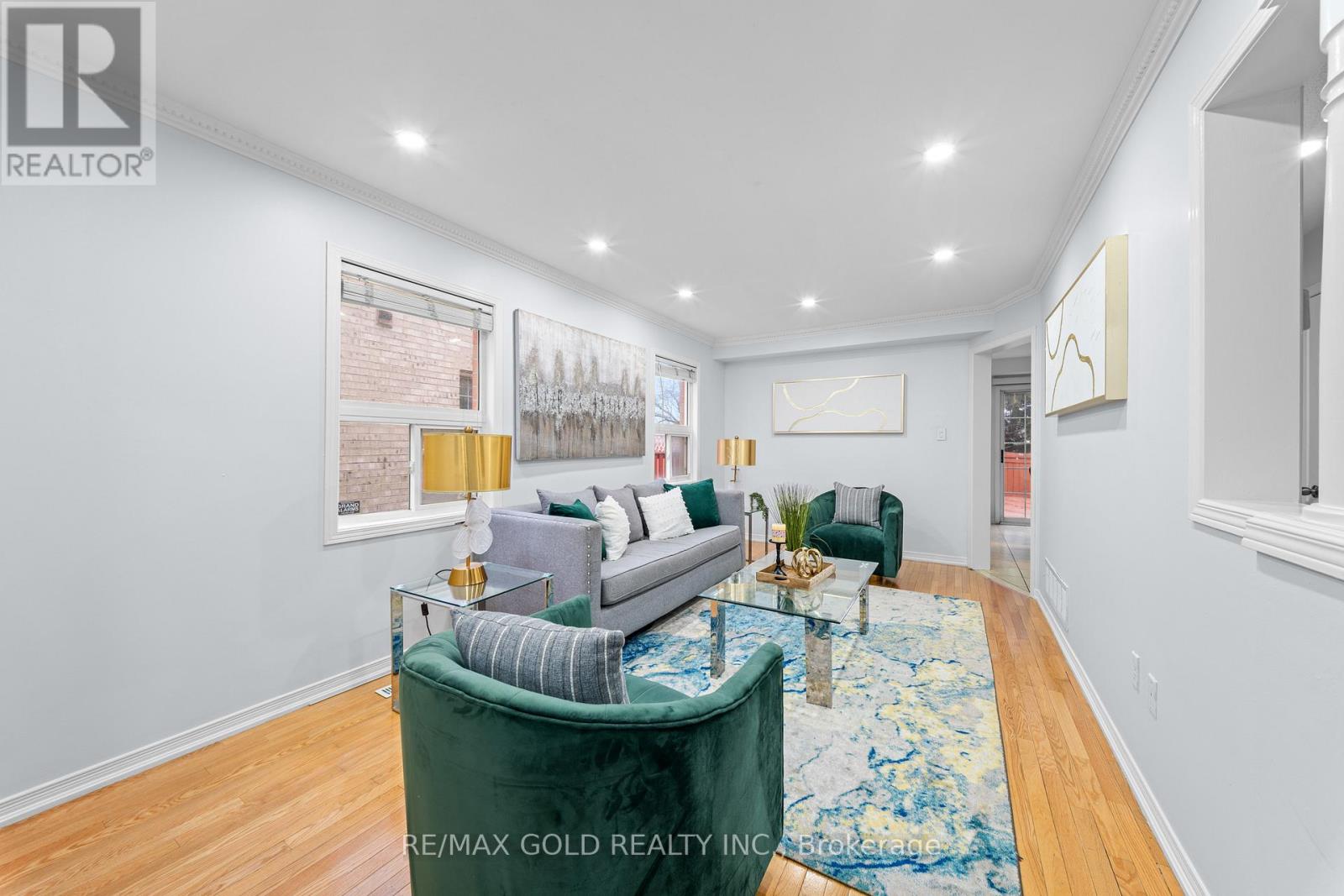 15 Revelstoke Place, Brampton, Ontario  L6R 3G3 - Photo 9 - W12986292