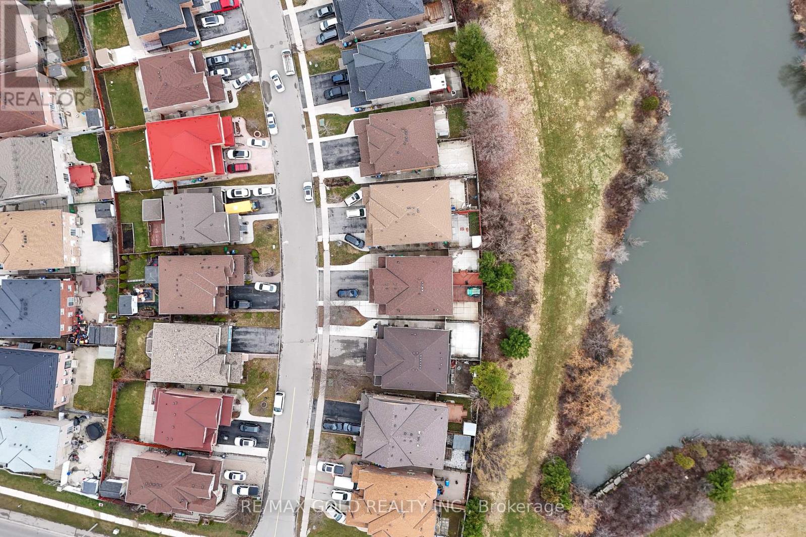 15 Revelstoke Place, Brampton, Ontario  L6R 3G3 - Photo 48 - W12986292