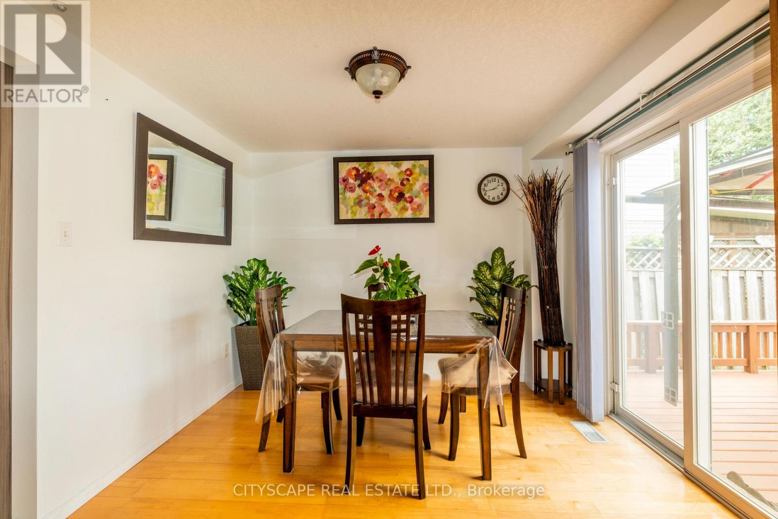 57 Ryde Road, Guelph, Ontario  N1K 1V5 - Photo 10 - X12982840