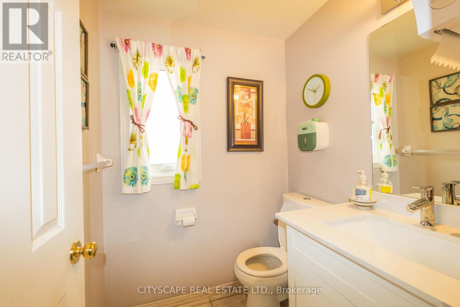 57 Ryde Road, Guelph, Ontario  N1K 1V5 - Photo 12 - X12982840