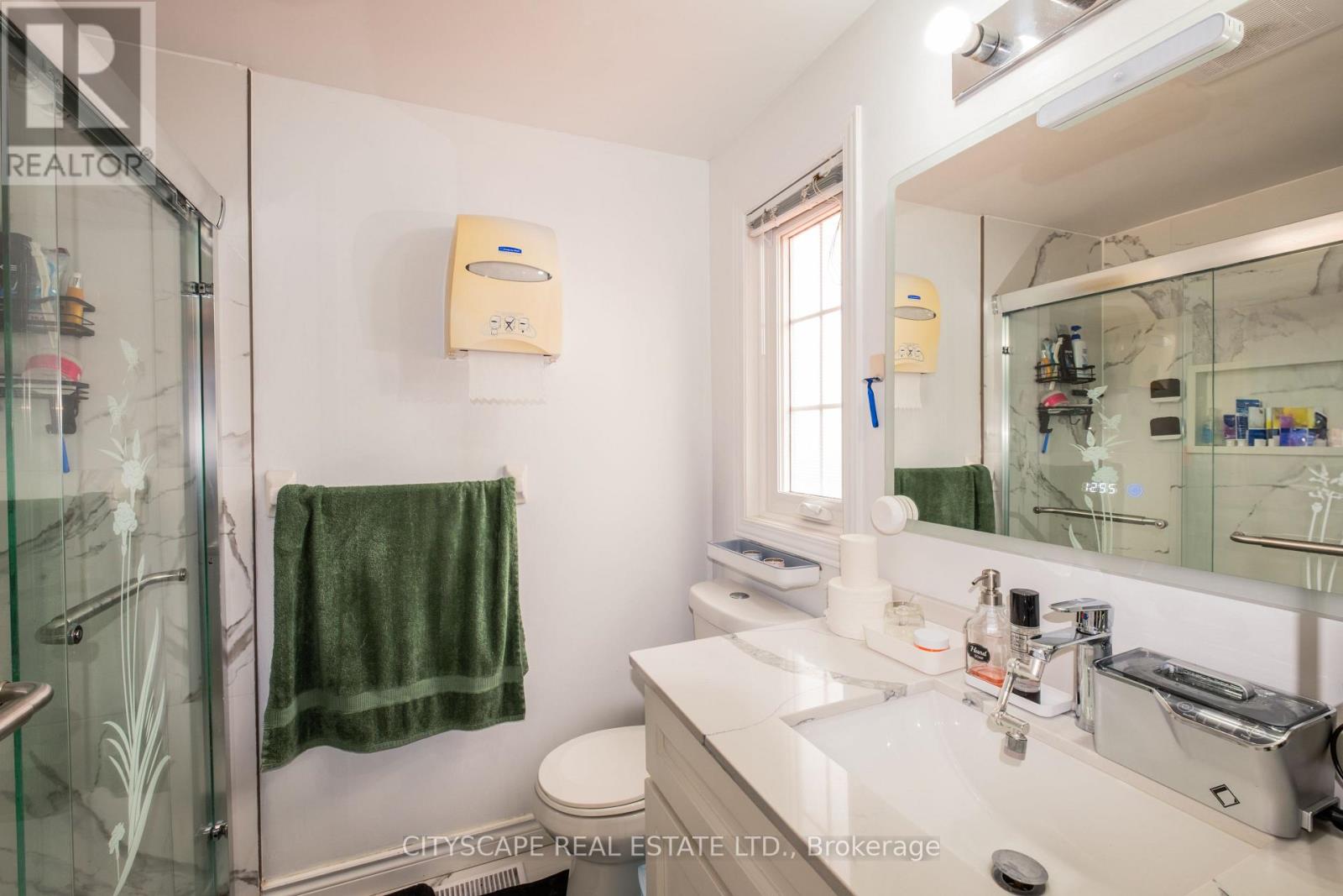 57 Ryde Road, Guelph, Ontario  N1K 1V5 - Photo 15 - X12982840