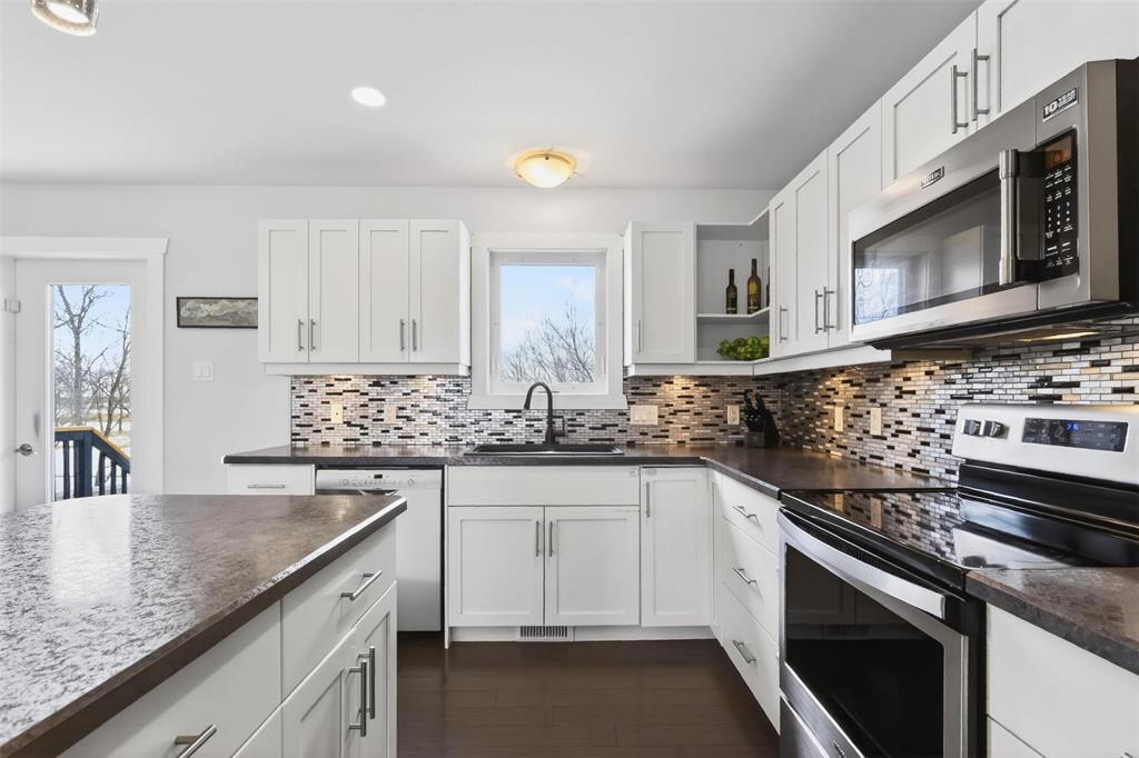 13 Fossay Street, Elie, Manitoba  R0H 0H0 - Photo 1 - 202606954