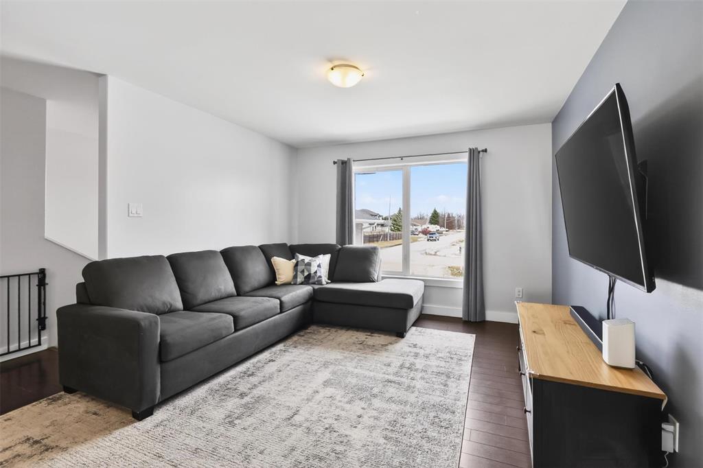 13 Fossay Street, Elie, Manitoba  R0H 0H0 - Photo 12 - 202606954