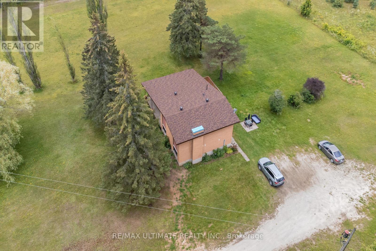 Main - 321 Warrington Road, Clearview, Ontario L0M 1S0 - Photo 5 - S12986982