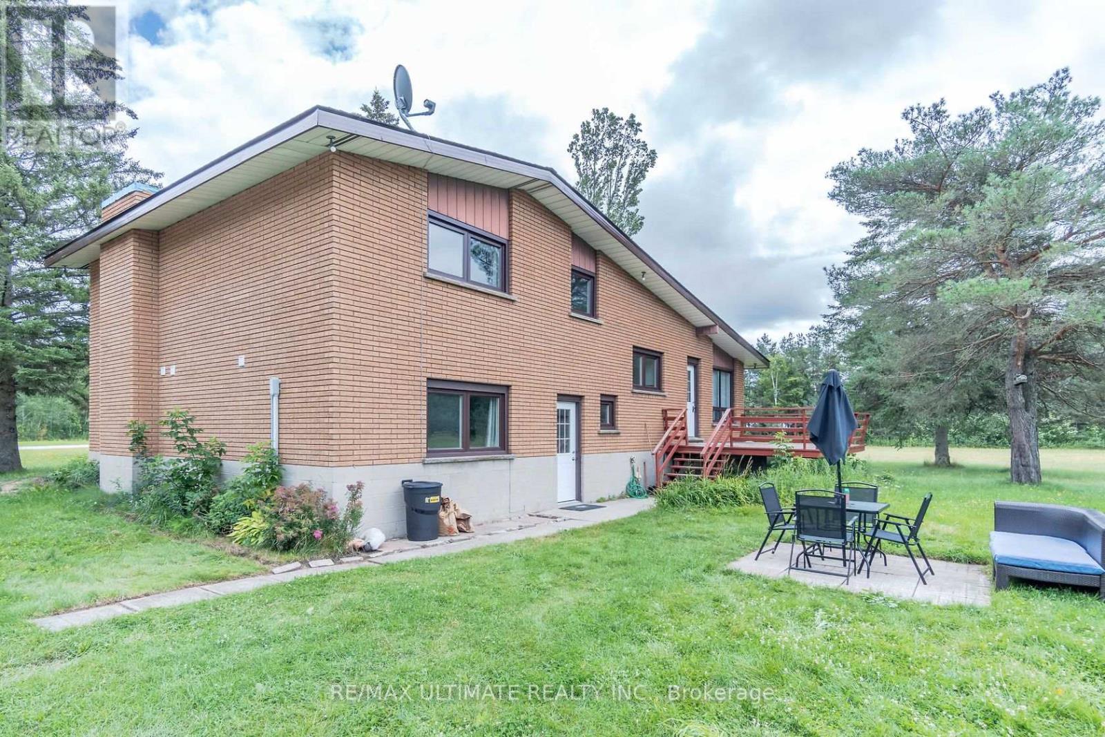 Main - 321 Warrington Road, Clearview, Ontario L0M 1S0 - Photo 8 - S12986982