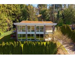 2842 BAYVIEW STREET, Surrey, British Columbia