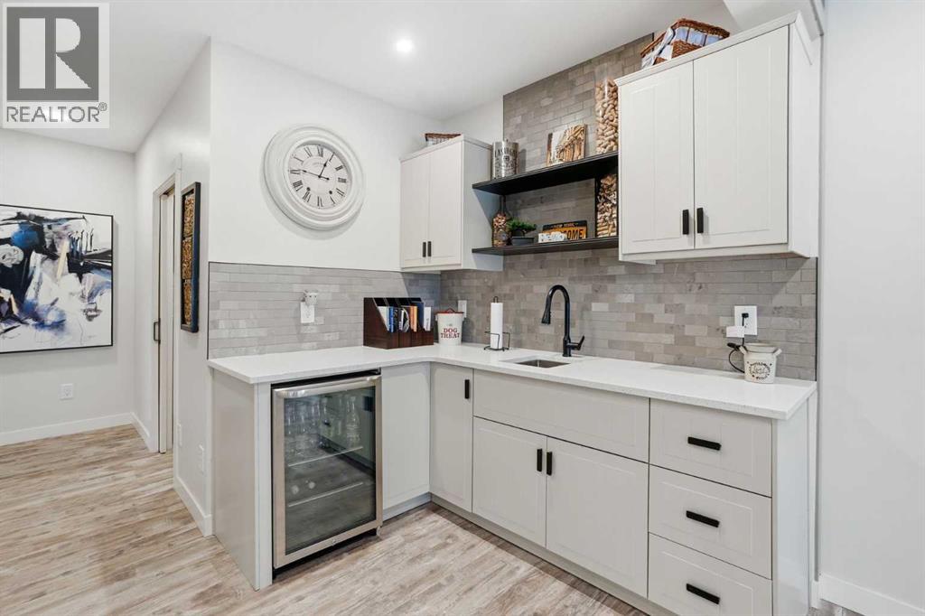 111 Crestridge View Sw, Calgary, Alberta  T3B 1G8 - Photo 26 - A2293597